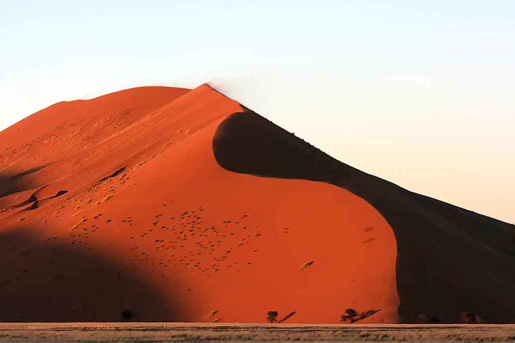 breathtaking-shot-sand-dunes-sossusvlei-desert-sunlight-namibia
